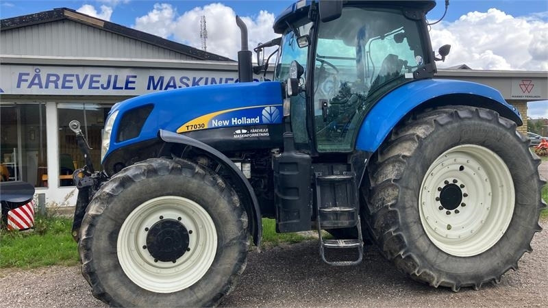 New Holland T7030  - Traktor: billede 1 New Holland T7030  - Traktor: billede 1