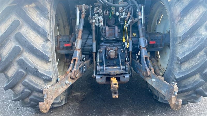 New Holland TS115 - Traktor: billede 4 New Holland TS115 - Traktor: billede 4