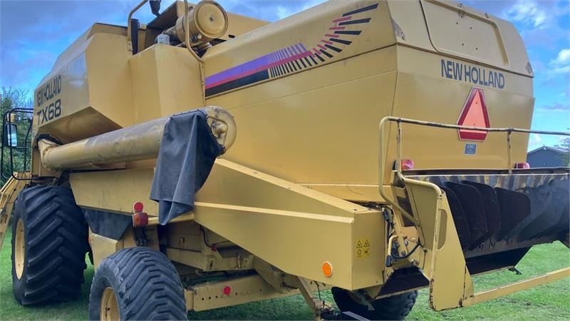 New Holland TX68 FSH - Mejetærsker: billede 2 New Holland TX68 FSH - Mejetærsker: billede 2