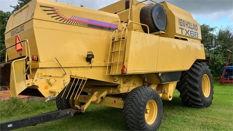 New Holland TX68 FSH - Mejetærsker: billede 3 New Holland TX68 FSH - Mejetærsker: billede 3