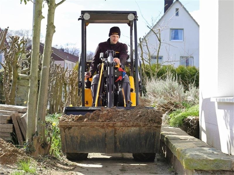 Schäffer 1422 SGT inkl. 100 cm skovl og pallegafler - Minilæsser: billede 4 Schäffer 1422 SGT inkl. 100 cm skovl og pallegafler - Minilæsser: billede 4