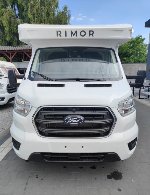 RIMOR Rimor KILIG 95 Plus NEW Retrofitted 5 Passenger Winter Camera Navigation - Camper van: billede 5 RIMOR Rimor KILIG 95 Plus NEW Retrofitted 5 Passenger Winter Camera Navigation - Camper van: billede 5
