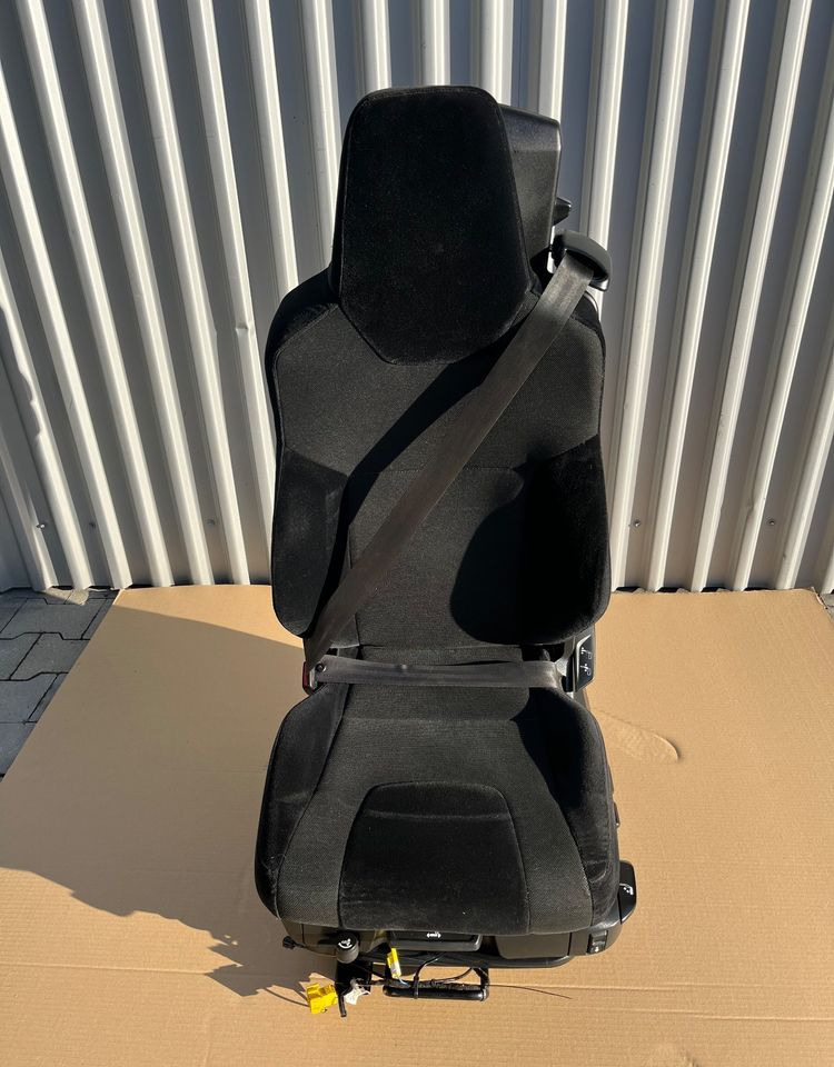 Fotel kierowcy MAN TG3 TGX nowy model siedzenie lewe - Førerhus og interiør for Lastbil: billede 1 Fotel kierowcy MAN TG3 TGX nowy model siedzenie lewe - Førerhus og interiør for Lastbil: billede 1