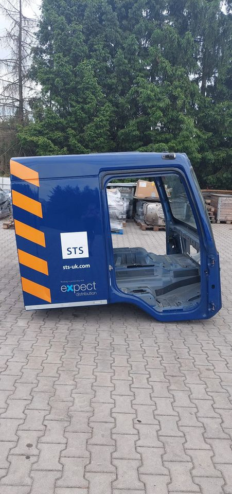 KABINA VOLVO FL 2022R - Førerhus for Lastbil: billede 4 KABINA VOLVO FL 2022R - Førerhus for Lastbil: billede 4