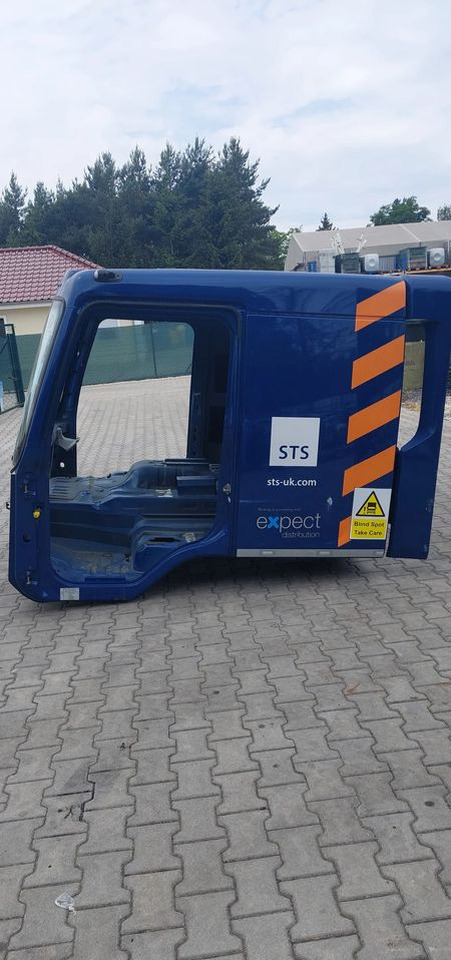 KABINA VOLVO FL 2022R - Førerhus for Lastbil: billede 3 KABINA VOLVO FL 2022R - Førerhus for Lastbil: billede 3