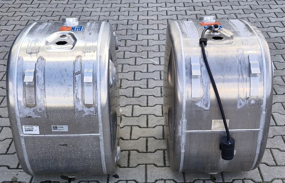 SCANIA R S ZBIORNIK PALIWA 200L NOWY - Brændstoftank for Lastbil: billede 2 SCANIA R S ZBIORNIK PALIWA 200L NOWY - Brændstoftank for Lastbil: billede 2