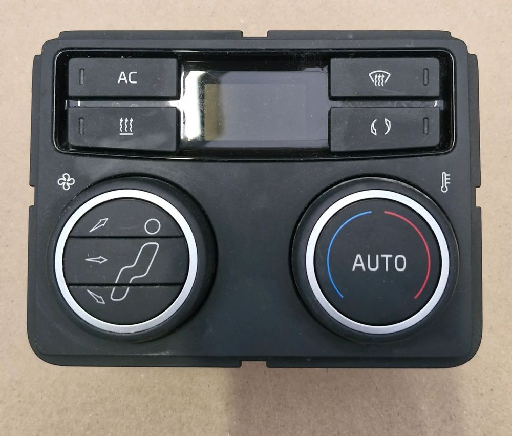 VOLVO FH5 FM5 PANEL STEROWNIK NAWIEWU KLIMATYZACJI 22711933 - Førerhus og interiør: billede 1 VOLVO FH5 FM5 PANEL STEROWNIK NAWIEWU KLIMATYZACJI 22711933 - Førerhus og interiør: billede 1