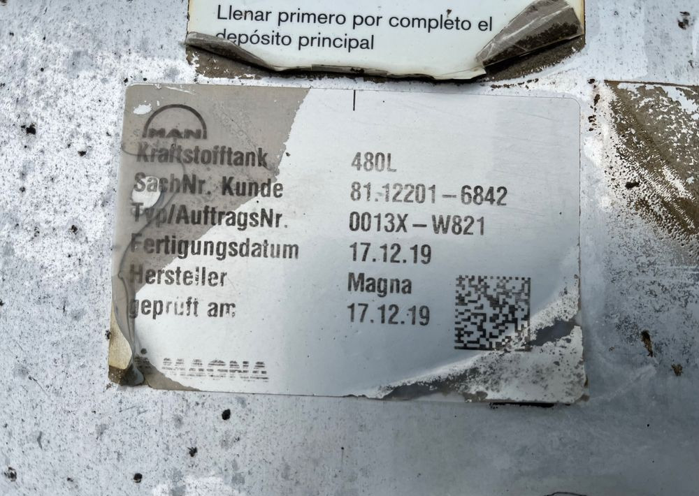 Zbiornik paliwa MAN TGX TGS 480 litrów bak - Brændstofsystem for Lastbil: billede 5 Zbiornik paliwa MAN TGX TGS 480 litrów bak - Brændstofsystem for Lastbil: billede 5