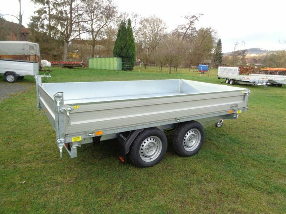 Böckmann PKW-Anhänger E-Pumpe Dreiseitenkipper 2,7 to Blechcover - Tipvogn påhængsvogn: billede 4 Böckmann PKW-Anhänger E-Pumpe Dreiseitenkipper 2,7 to Blechcover - Tipvogn påhængsvogn: billede 4