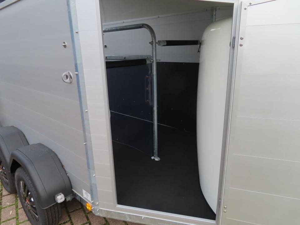 Böckmann Pferdeanhänger, Champion, Esprit, Sattelkammer, 100 km/h - Hestetrailer: billede 4 Böckmann Pferdeanhänger, Champion, Esprit, Sattelkammer, 100 km/h - Hestetrailer: billede 4