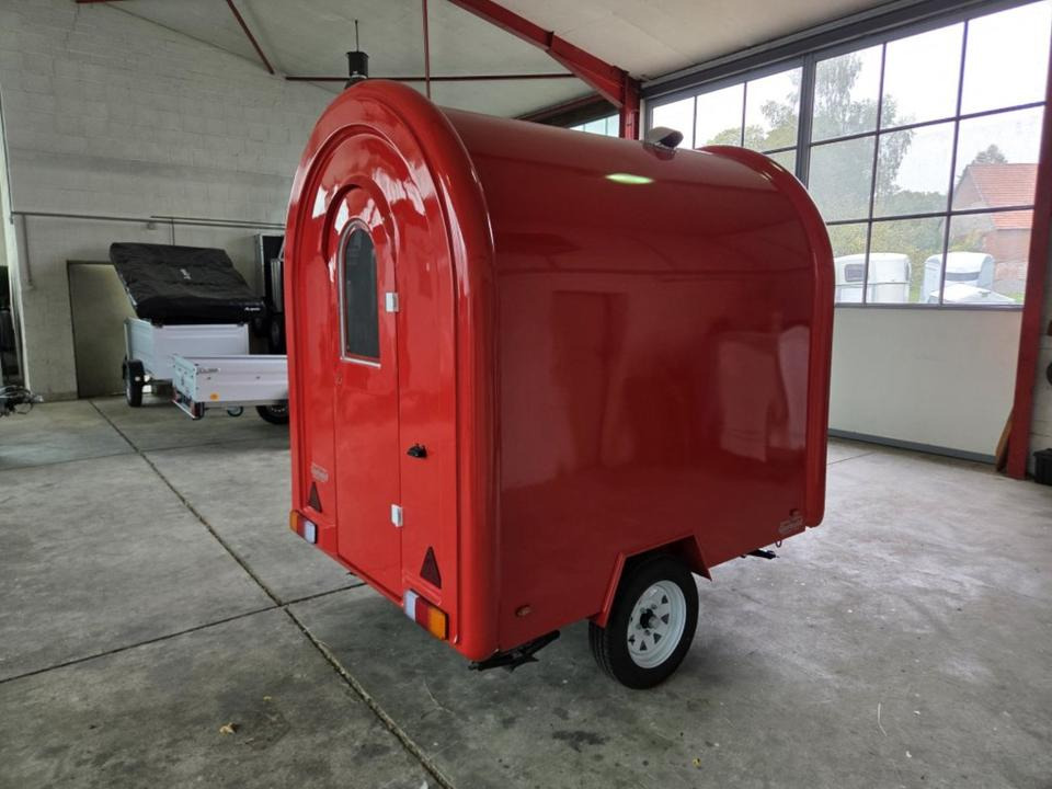 PKW-Anhänger Food-Trailer Verkaufsanhänger Imbiss Abzugshaube - Salgsvogn: billede 4 PKW-Anhänger Food-Trailer Verkaufsanhänger Imbiss Abzugshaube - Salgsvogn: billede 4