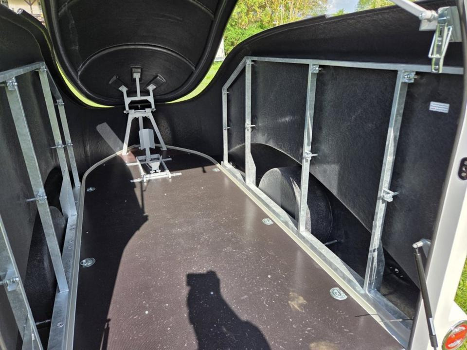 MC-trailer PKW Anhänger Motorrad Geschlossen Kofferanhänger 1000kg 100km/h: billede 9 MC-trailer PKW Anhänger Motorrad Geschlossen Kofferanhänger 1000kg 100km/h: billede 9