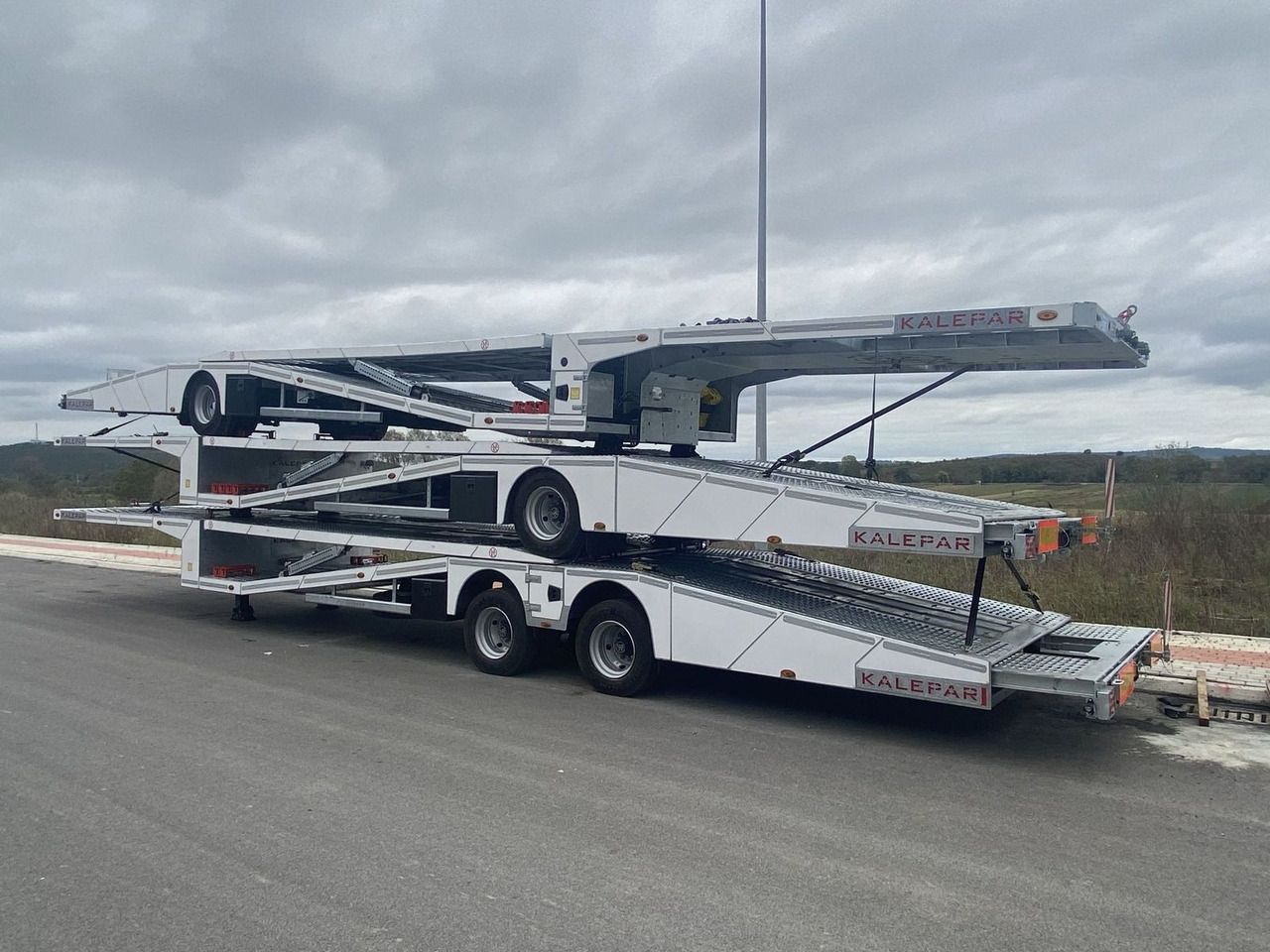 KALEPAR KLP119V4 4er-Autotransporter 1xAchse VDI - Biltransportør sættevogn: billede 3 KALEPAR KLP119V4 4er-Autotransporter 1xAchse VDI - Biltransportør sættevogn: billede 3