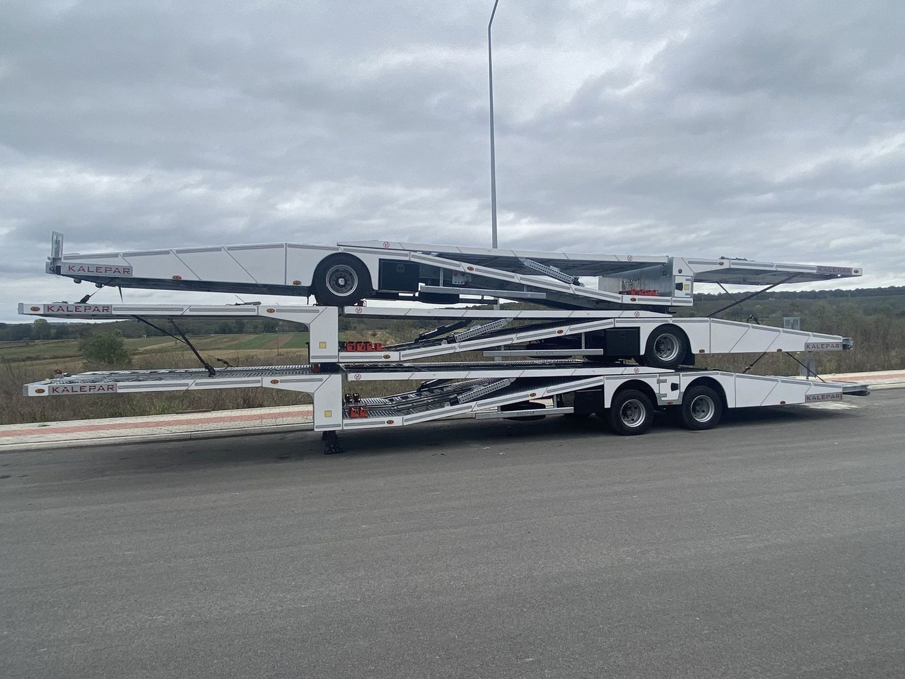 KALEPAR KLP119V4 4er-Autotransporter 1xAchse VDI - Biltransportør sættevogn: billede 2 KALEPAR KLP119V4 4er-Autotransporter 1xAchse VDI - Biltransportør sættevogn: billede 2