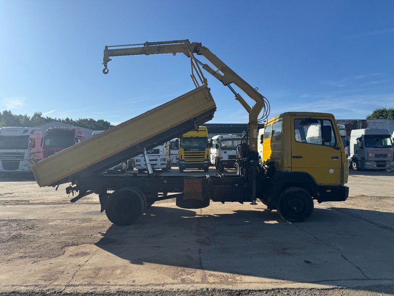 Mercedes-Benz SK 914 (STEEL SUSPENSION / HIAB CRANE / 6 CYLINDER WITH MANUAL PUMP / PERFECT GERMAN TRUCK !!!) - Tipvogn lastbil, Lastbil med kran: billede 4 Mercedes-Benz SK 914 (STEEL SUSPENSION / HIAB CRANE / 6 CYLINDER WITH MANUAL PUMP / PERFECT GERMAN TRUCK !!!) - Tipvogn lastbil, Lastbil med kran: billede 4