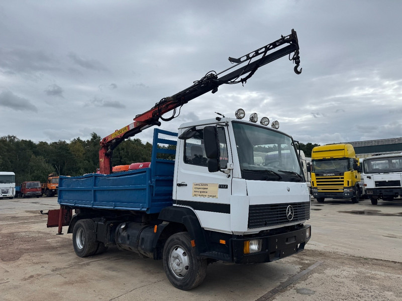 Mercedes-Benz SK 917 (STEEL SUSPENSION / PARLFINGER CRANE / AUXILIARY / 6 CYLINDER WITH MANUAL PUMP) - Tipvogn lastbil, Lastbil med kran: billede 3 Mercedes-Benz SK 917 (STEEL SUSPENSION / PARLFINGER CRANE / AUXILIARY / 6 CYLINDER WITH MANUAL PUMP) - Tipvogn lastbil, Lastbil med kran: billede 3