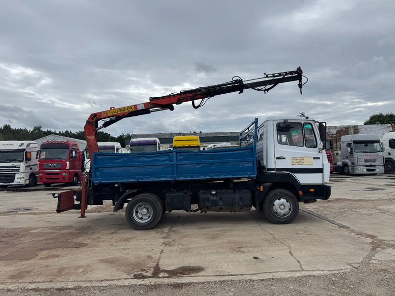 Mercedes-Benz SK 917 (STEEL SUSPENSION / PARLFINGER CRANE / AUXILIARY / 6 CYLINDER WITH MANUAL PUMP) - Tipvogn lastbil, Lastbil med kran: billede 4 Mercedes-Benz SK 917 (STEEL SUSPENSION / PARLFINGER CRANE / AUXILIARY / 6 CYLINDER WITH MANUAL PUMP) - Tipvogn lastbil, Lastbil med kran: billede 4