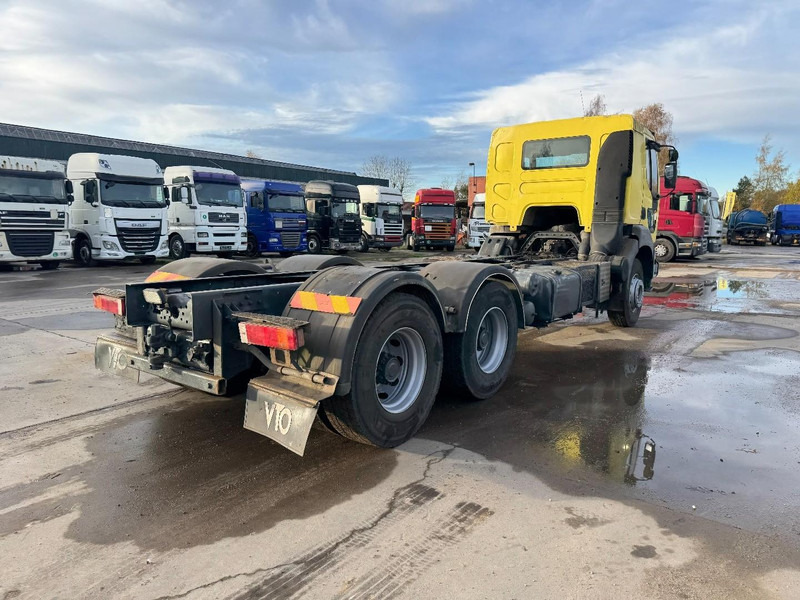 Renault Kerax 420 (GRAND PONT / SUSPENSION LAMES / BOITE MANUELLE / PARFAIT ETAT !!!) - Lastbil chassis: billede 5 Renault Kerax 420 (GRAND PONT / SUSPENSION LAMES / BOITE MANUELLE / PARFAIT ETAT !!!) - Lastbil chassis: billede 5