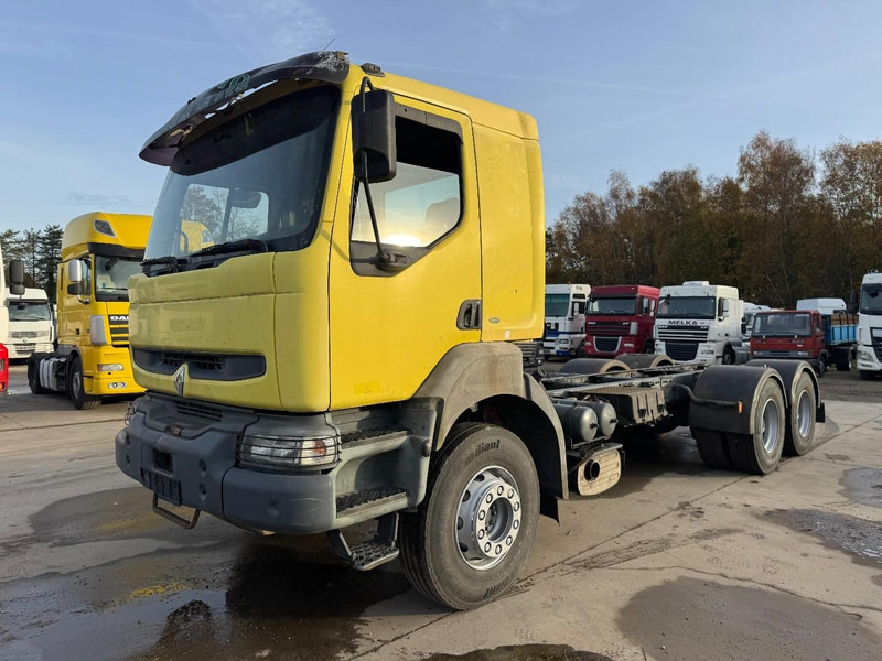 Renault Kerax 420 (GRAND PONT / SUSPENSION LAMES / BOITE MANUELLE / PARFAIT ETAT !!!) - Lastbil chassis: billede 1 Renault Kerax 420 (GRAND PONT / SUSPENSION LAMES / BOITE MANUELLE / PARFAIT ETAT !!!) - Lastbil chassis: billede 1