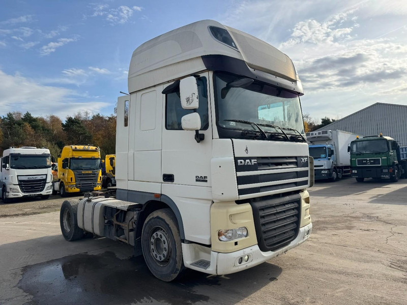 DAF 105 XF 460 Super Space Cab (MANUAL GEARBOX / BOITE MANUELLE) - Trækker: billede 3 DAF 105 XF 460 Super Space Cab (MANUAL GEARBOX / BOITE MANUELLE) - Trækker: billede 3