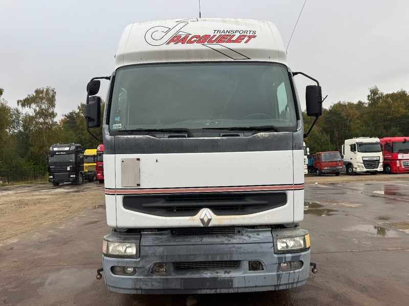 Renault Premium 385 (GRAND PONT / POMPE MANUELLE / PTO / HYDRAULIQUE POUR BENNE) - Trækker: billede 2 Renault Premium 385 (GRAND PONT / POMPE MANUELLE / PTO / HYDRAULIQUE POUR BENNE) - Trækker: billede 2
