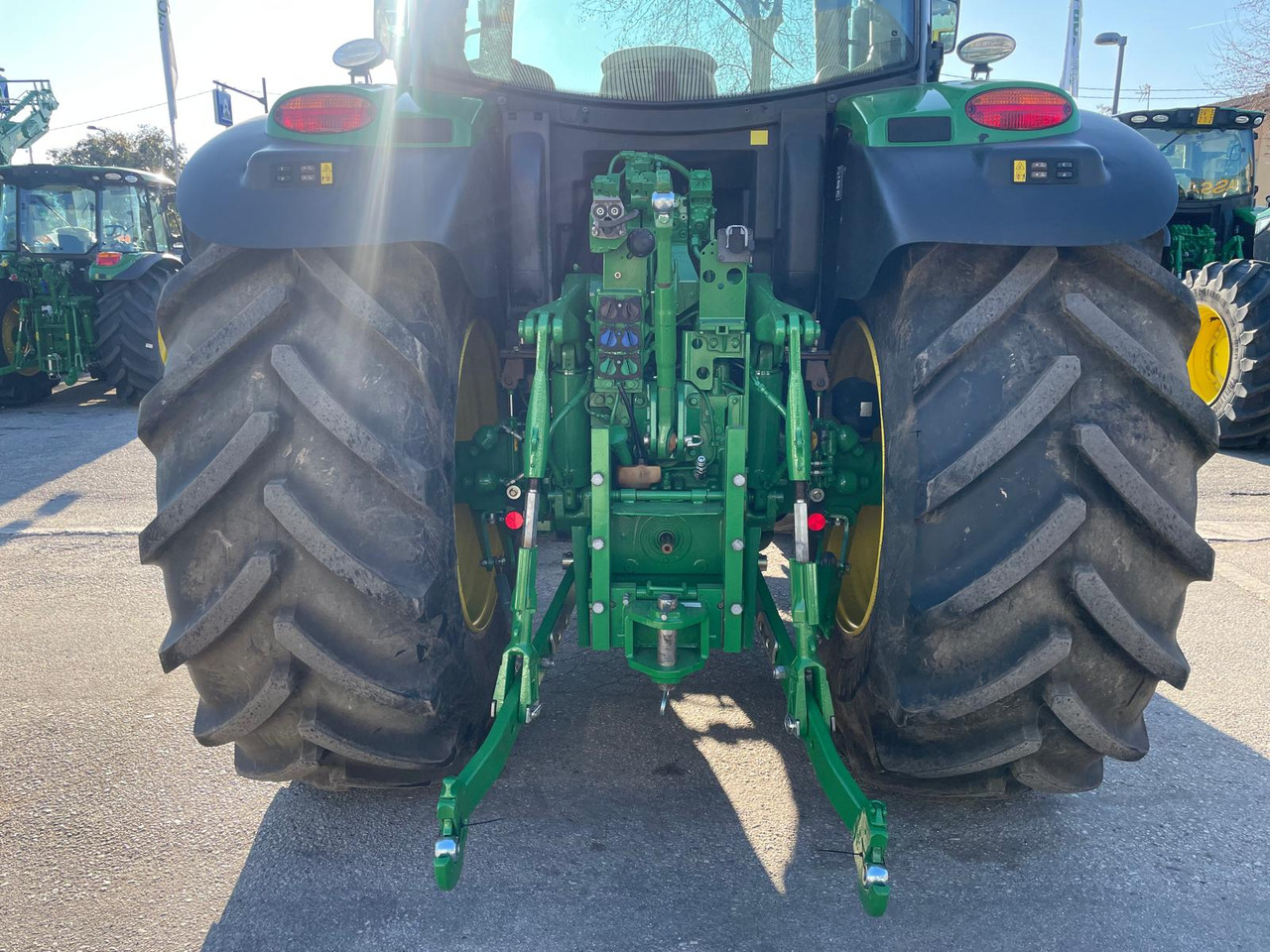 JOHN DEERE 6145 R - Traktor: billede 5 JOHN DEERE 6145 R - Traktor: billede 5