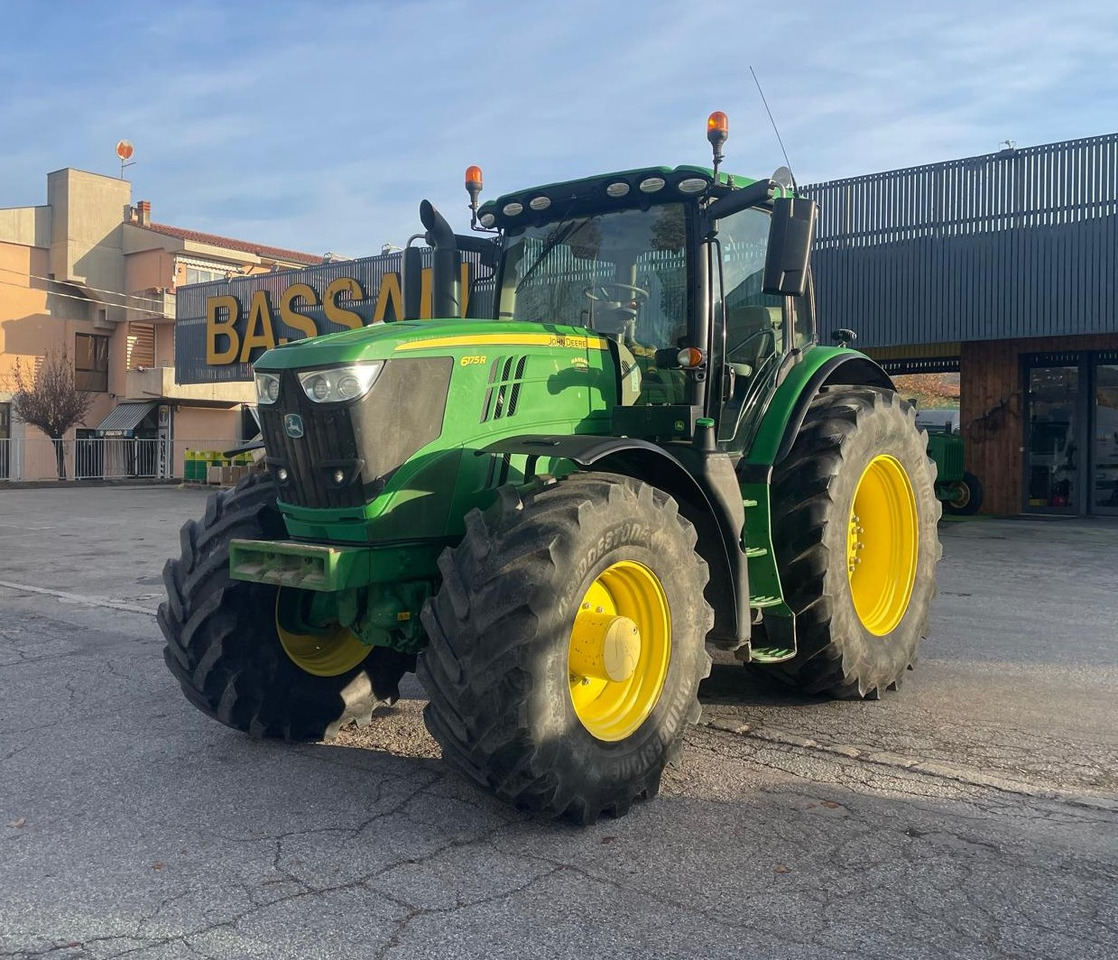 JOHN DEERE 6175 R - Traktor: billede 1 JOHN DEERE 6175 R - Traktor: billede 1