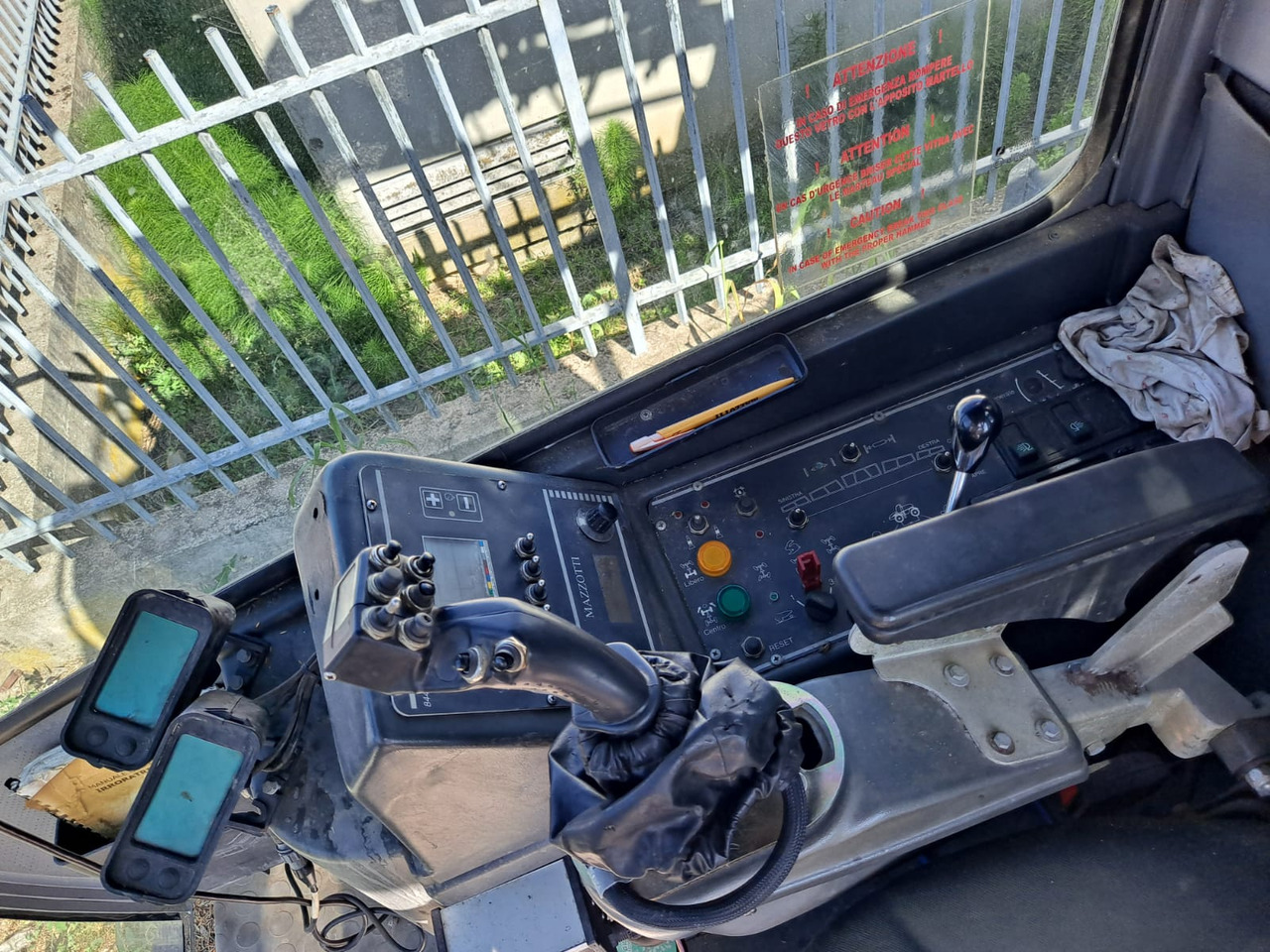 MAZZOTTI IRRORATORE SEMOVENTE IBIS PIRALIDE MAIS 2000 - Selvkørende sprøjte: billede 5 MAZZOTTI IRRORATORE SEMOVENTE IBIS PIRALIDE MAIS 2000 - Selvkørende sprøjte: billede 5