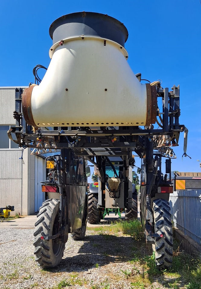 MAZZOTTI IRRORATORE SEMOVENTE IBIS PIRALIDE MAIS 2000 - Selvkørende sprøjte: billede 2 MAZZOTTI IRRORATORE SEMOVENTE IBIS PIRALIDE MAIS 2000 - Selvkørende sprøjte: billede 2