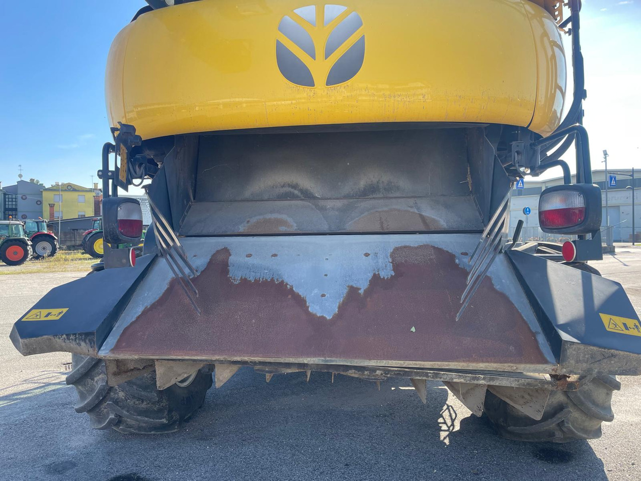 NEW HOLLAND MIETITREBBIA CR 9.90 - Mejetærsker: billede 5 NEW HOLLAND MIETITREBBIA CR 9.90 - Mejetærsker: billede 5