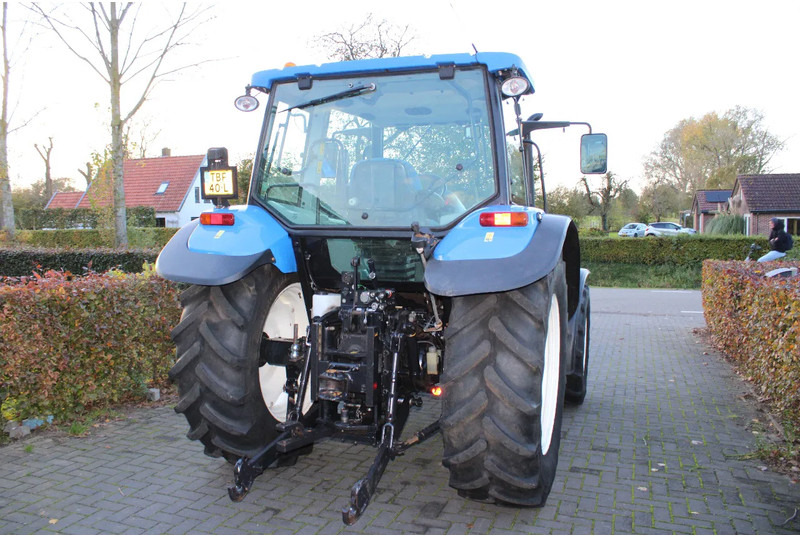 New Holland T5050 - Traktor: billede 5 New Holland T5050 - Traktor: billede 5