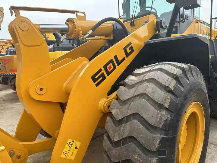 China Famous Brand SDLG Used SDLG 958L Wheel Loader Running Working Condition Low Price for Sale - Gummihjulslæsser: billede 2 China Famous Brand SDLG Used SDLG 958L Wheel Loader Running Working Condition Low Price for Sale - Gummihjulslæsser: billede 2