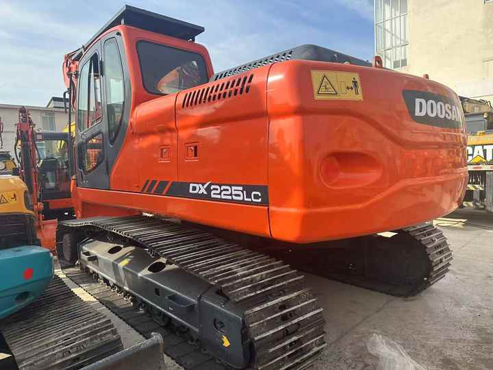 Doosan DX225LC Second-Hand Excavator | Korea Direct Import | 1-Year Warranty & Free Sea Shipping - Bæltegravemaskine: billede 3 Doosan DX225LC Second-Hand Excavator | Korea Direct Import | 1-Year Warranty & Free Sea Shipping - Bæltegravemaskine: billede 3
