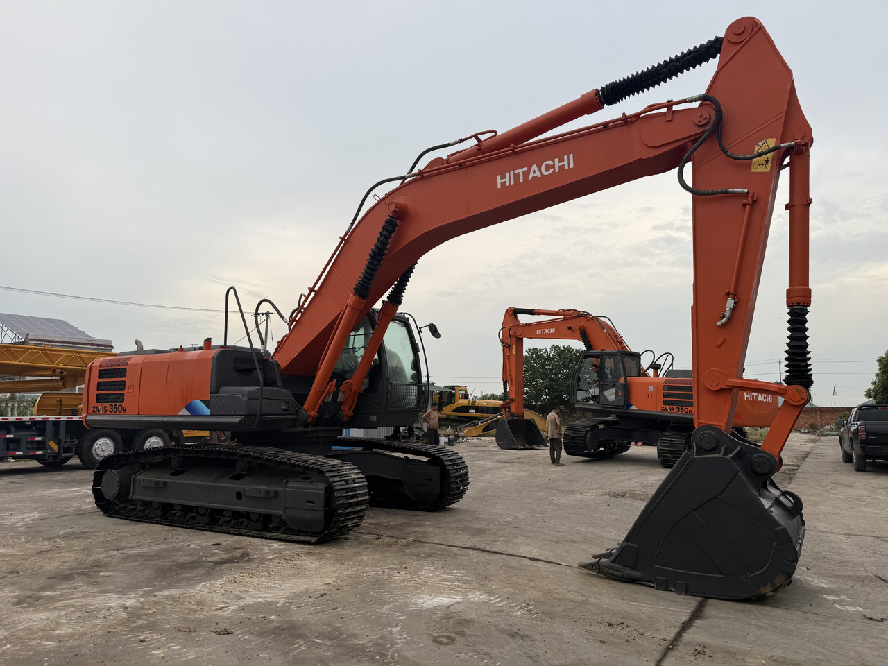 Bæltegravemaskine HITACHI used hitachi 350-5g excavator: billede 7 Bæltegravemaskine HITACHI used hitachi 350-5g excavator: billede 7