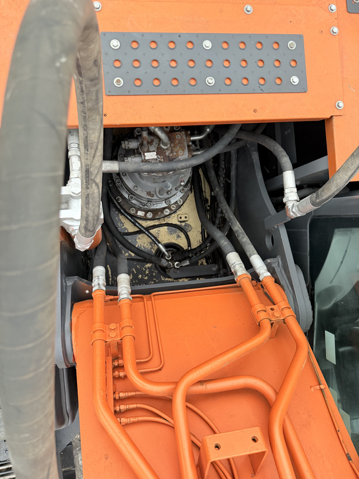 Bæltegravemaskine HITACHI used hitachi 350-5g excavator: billede 18 Bæltegravemaskine HITACHI used hitachi 350-5g excavator: billede 18