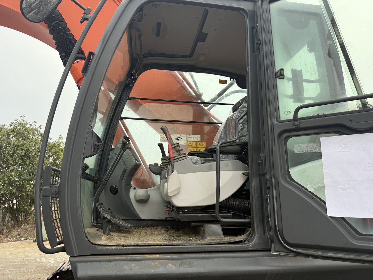 Bæltegravemaskine HITACHI used hitachi 350-5g excavator: billede 14 Bæltegravemaskine HITACHI used hitachi 350-5g excavator: billede 14