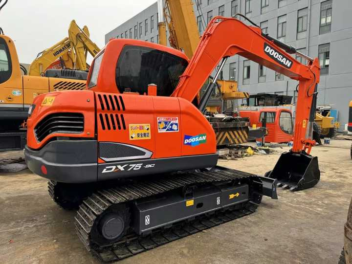 Second Hand Doosan Dx-75 Excavator for Sale - Gravemaskine: billede 3 Second Hand Doosan Dx-75 Excavator for Sale - Gravemaskine: billede 3
