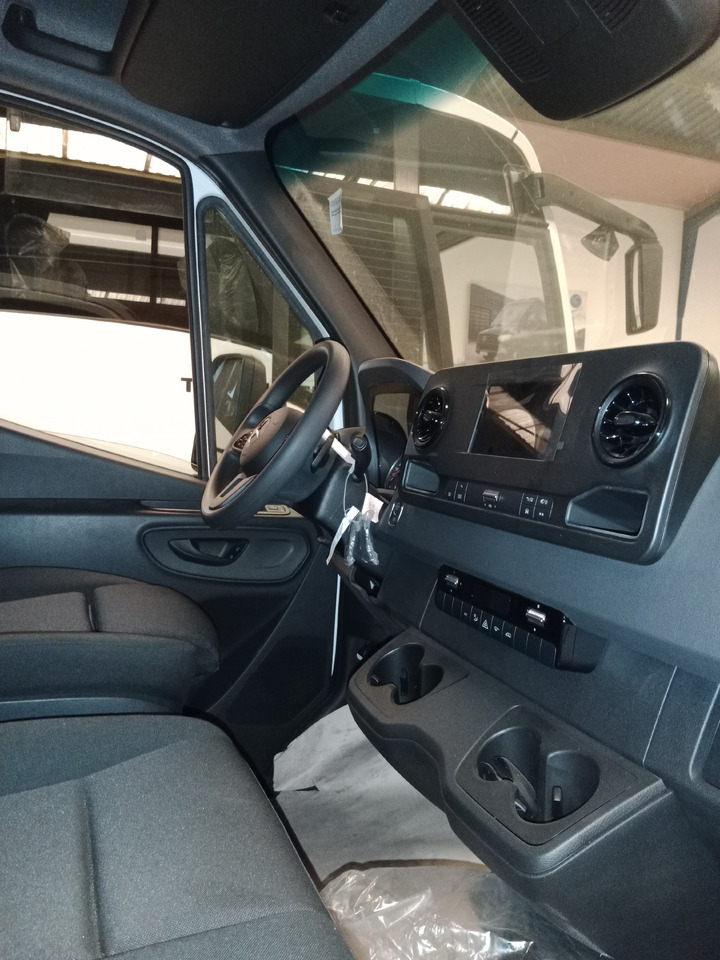 MERCEDES-BENZ SPRINTER 519 - Lastbil med lad: billede 3 MERCEDES-BENZ SPRINTER 519 - Lastbil med lad: billede 3