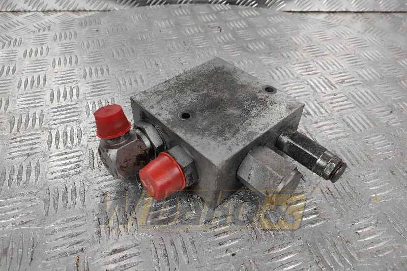 Case 821C - Hydraulisk ventil for Entreprenørmaskin: billede 1 Case 821C - Hydraulisk ventil for Entreprenørmaskin: billede 1