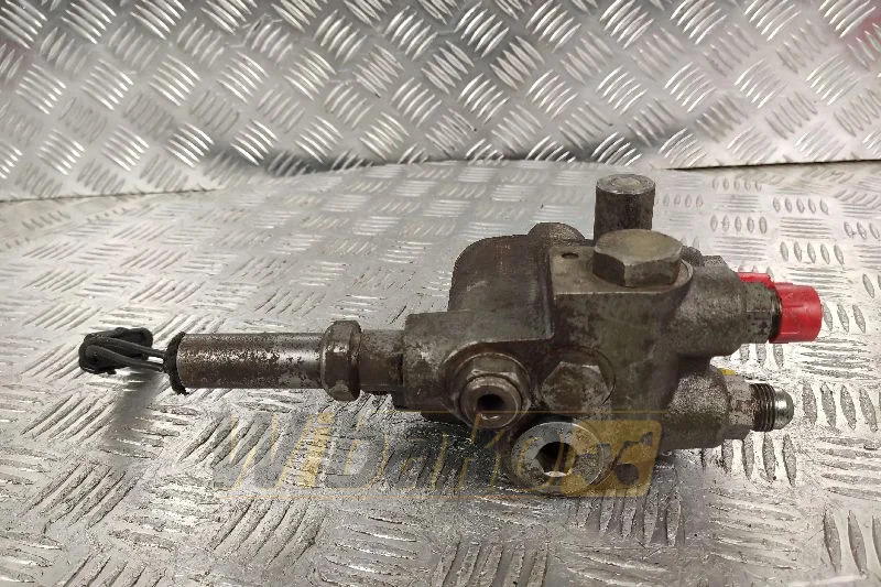 Case 921C - Hydraulisk ventil for Entreprenørmaskin: billede 1 Case 921C - Hydraulisk ventil for Entreprenørmaskin: billede 1