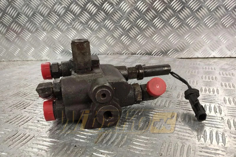 Case 921C - Hydraulisk ventil for Entreprenørmaskin: billede 1 Case 921C - Hydraulisk ventil for Entreprenørmaskin: billede 1