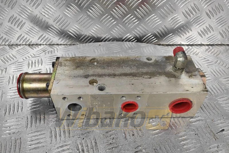 Case 921C - Hydraulisk ventil for Entreprenørmaskin: billede 1 Case 921C - Hydraulisk ventil for Entreprenørmaskin: billede 1