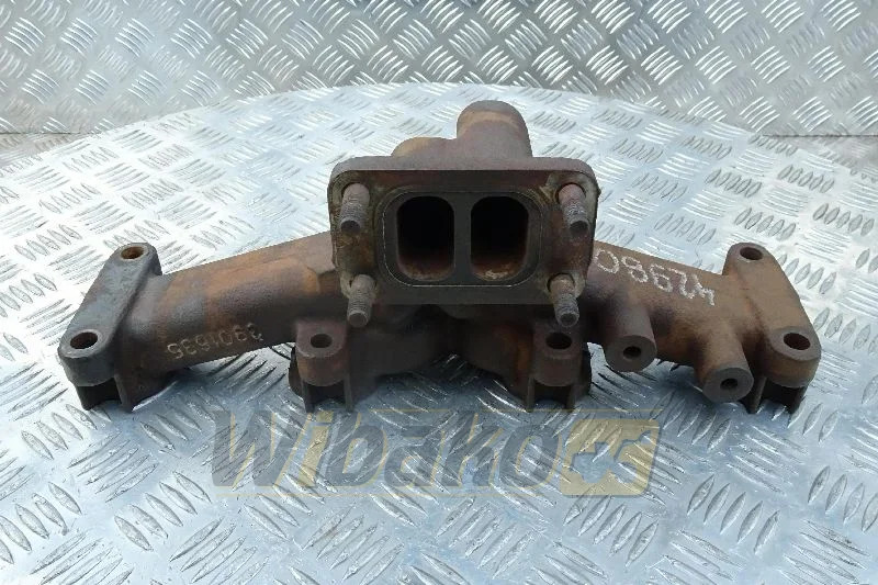Cummins 3901635 - Udstødningsmanifold for Entreprenørmaskin: billede 1 Cummins 3901635 - Udstødningsmanifold for Entreprenørmaskin: billede 1