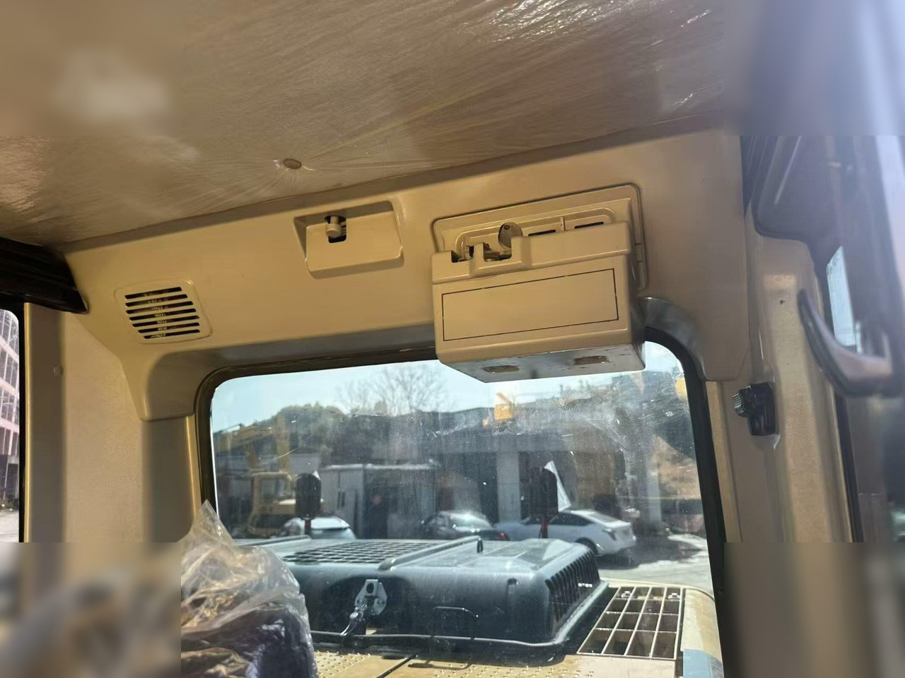 Bæltegravemaskine CATERPILLAR 320D2L: billede 8 Bæltegravemaskine CATERPILLAR 320D2L: billede 8