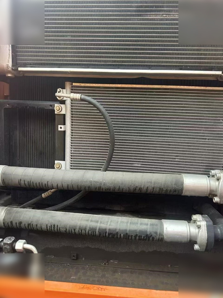 DOOSAN DX225 LC-9C - Bæltegravemaskine: billede 4 DOOSAN DX225 LC-9C - Bæltegravemaskine: billede 4