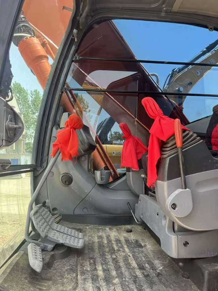 HITACHI ZX200 - Bæltegravemaskine: billede 2 HITACHI ZX200 - Bæltegravemaskine: billede 2