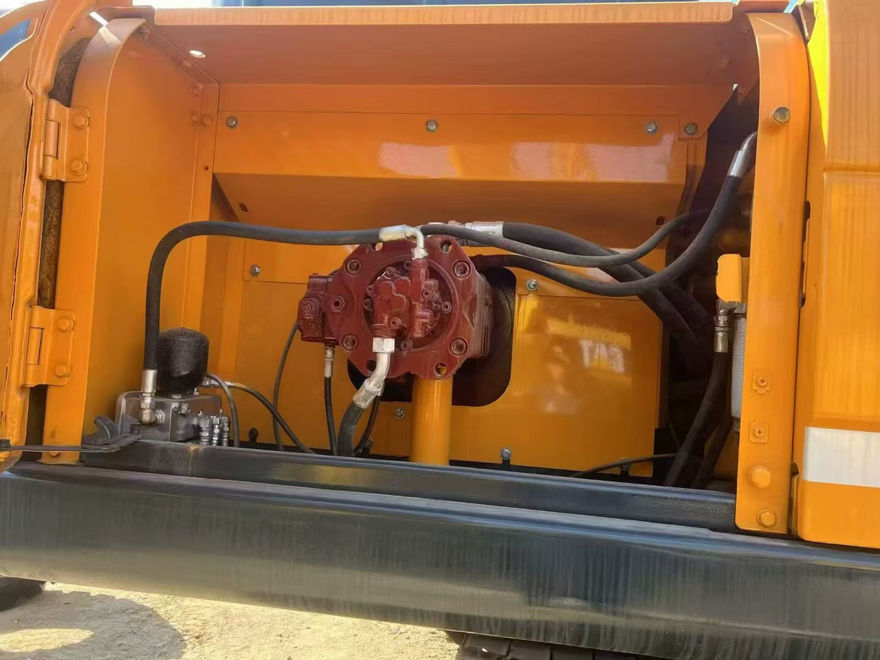 HYUNDAI R305-9 - Bæltegravemaskine: billede 5 HYUNDAI R305-9 - Bæltegravemaskine: billede 5