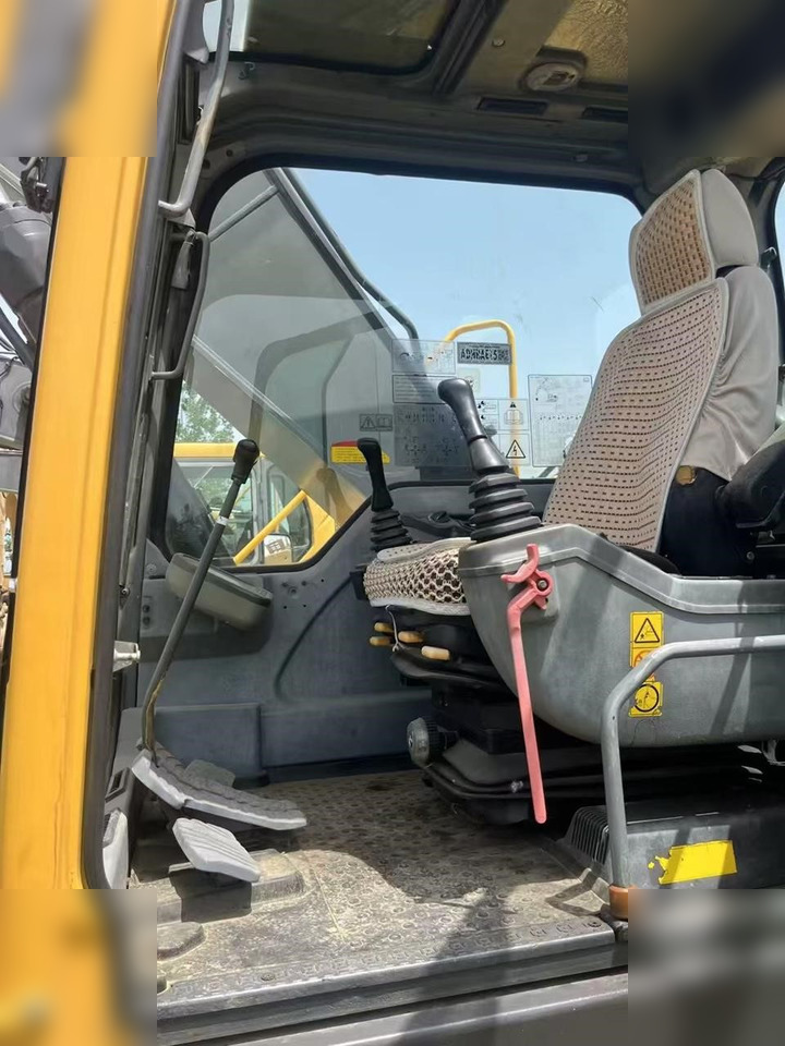 Bæltegravemaskine VOLVO EC210: billede 13