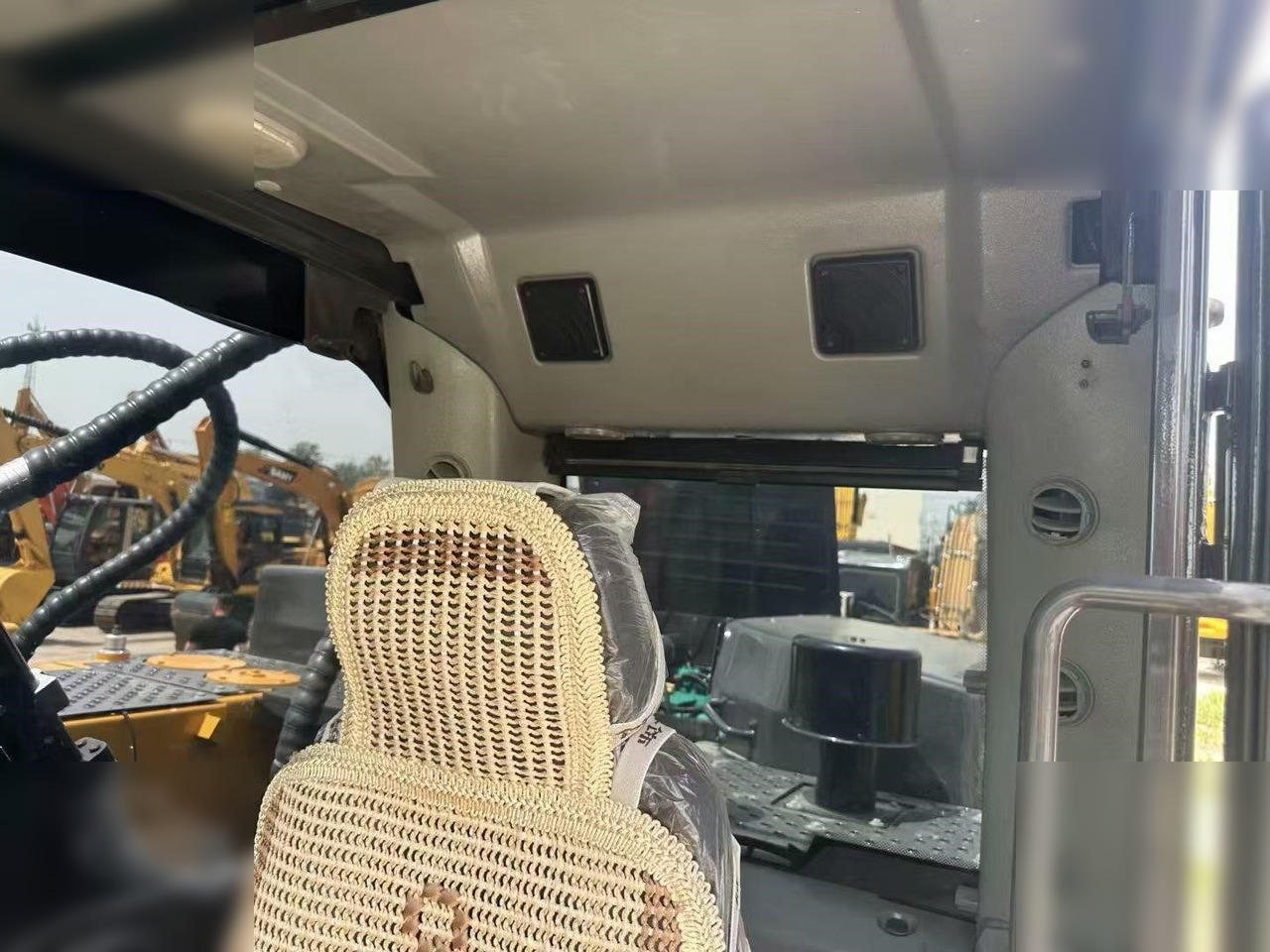 VOLVO EC300 - Bæltegravemaskine: billede 2 VOLVO EC300 - Bæltegravemaskine: billede 2