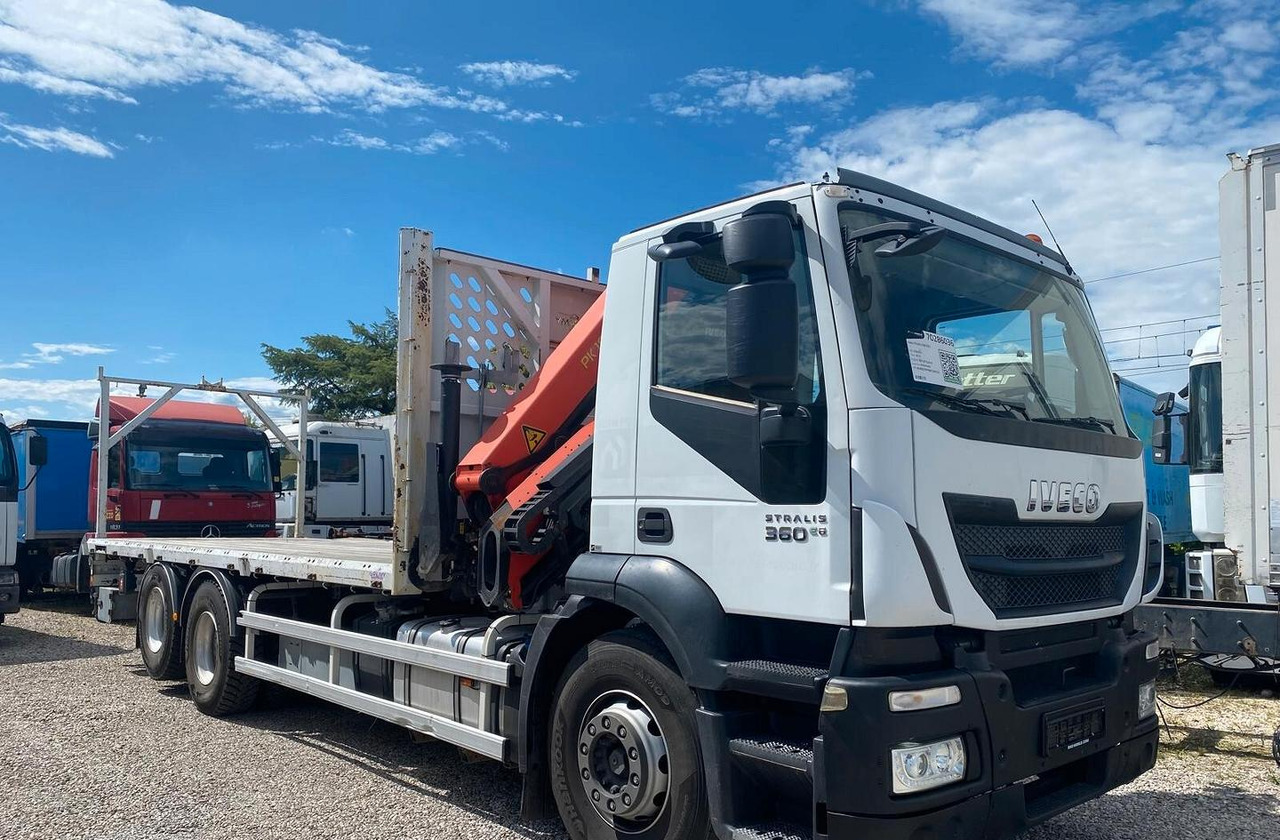 IVECO STRALIS AD260S36 CASSONE FISSO E GRU - Lastbil med lad, Lastbil med kran: billede 1 IVECO STRALIS AD260S36 CASSONE FISSO E GRU - Lastbil med lad, Lastbil med kran: billede 1